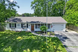 760 Acadia Rd, Valparaiso, IN 46385 - Photo 7