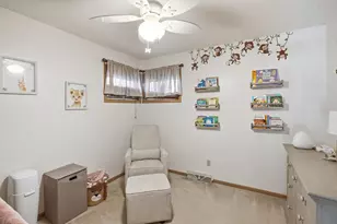 10667 Millard Dr, Saint John, IN 46373 - Photo 15