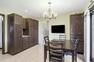 9218 Greenwood Ave, Munster, IN 46321 - Photo 11