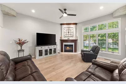 8530 Heather Court, Saint John, IN 46373 - Photo 5