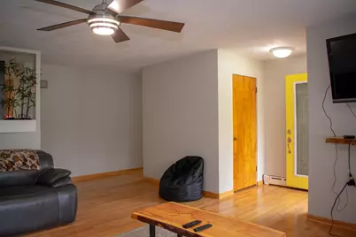 400 E 52nd Avenue, Merrillville, IN 46410 - Photo 5