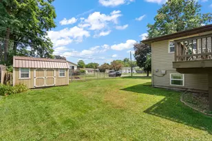 5272 Robbins Ave, Portage, IN 46368 - Photo 29
