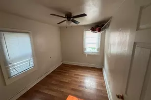 2752 Greene St, Lake Station, IN 46405 - Photo 5