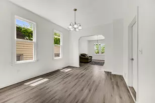 2019 Davidson Pl, Whiting, IN 46394 - Photo 5