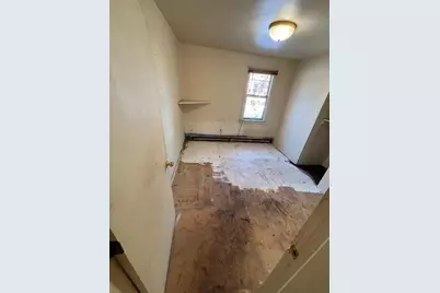 2750 Greene Street, Lake Station, IN 46405 - Photo 9