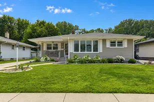 18 Timrick Dr, Munster, IN 46321 - Photo 1