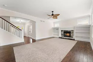 98 Muirfield Dr, Valparaiso, IN 46385 - Photo 5