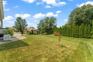 98 Muirfield Dr, Valparaiso, IN 46385 - Photo 43