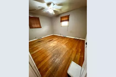 6286 California, Hobart, IN 46342 - Photo 9