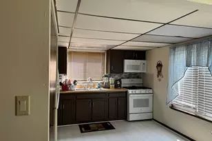 5964 Fillmore Pl, Merrillville, IN 46410 - Photo 13