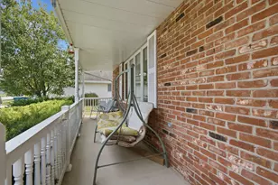 2968 Autumn Ln, Dyer, IN 46311 - Photo 3