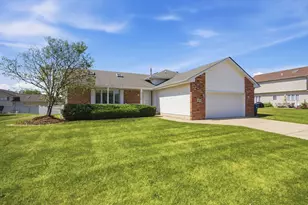 2968 Autumn Ln, Dyer, IN 46311 - Photo 1