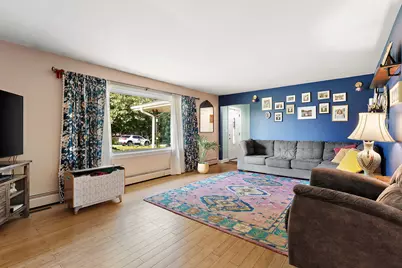 124 6th Avenue NW, Demotte, IN 46310 - Photo 5