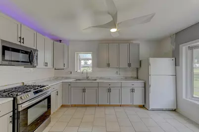 7420 S McCook Avenue, Hammond, IN 46323 - Photo 5