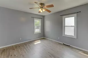 7420 S McCook Ave, Hammond, IN 46323 - Photo 9