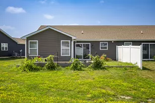 7849 Wright St, Merrillville, IN 46410 - Photo 5