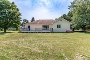 6996 Prairie View Ct, Demotte, IN 46310 - Photo 7