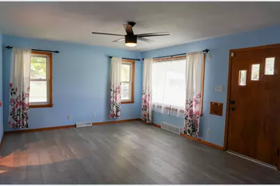 803 N Broad Street, Griffith, IN 46319 - Photo 9