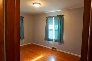 803 N Broad St, Griffith, IN 46319 - Photo 17