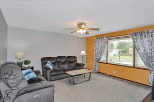 7713 Wallace St, Merrillville, IN 46410 - Photo 3
