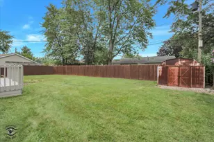 7713 Wallace St, Merrillville, IN 46410 - Photo 23