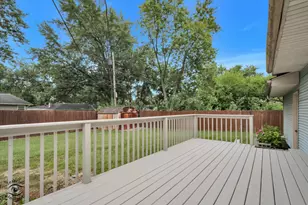 7713 Wallace St, Merrillville, IN 46410 - Photo 21