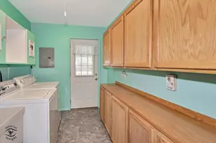 7713 Wallace St, Merrillville, IN 46410 - Photo 19