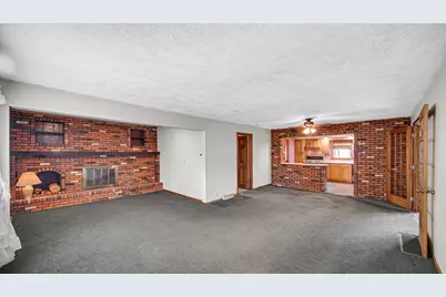 1607 A Street, La Porte, IN 46350 - Photo 3