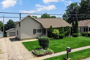 1607 A St, La Porte, IN 46350 - Photo 1