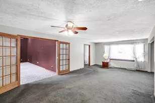 1607 A St, La Porte, IN 46350 - Photo 5