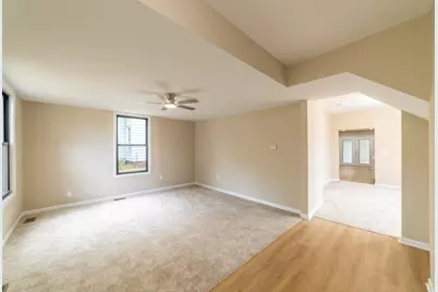 226 W William Street, Michigan City, IN 46360 - Photo 5
