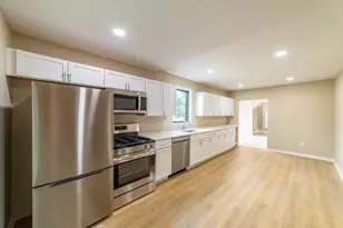 226 W William St, Michigan City, IN 46360 - Photo 21