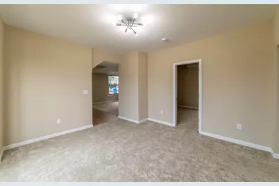 226 W William Street, Michigan City, IN 46360 - Photo 11