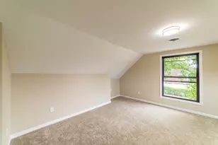 226 W William St, Michigan City, IN 46360 - Photo 31