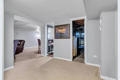 8784 W Oakwood Drive, Saint John, IN 46373 - Photo 21