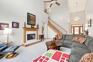 2654 Mariestad Dr, Valparaiso, IN 46385 - Photo 15