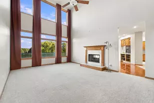 2654 Mariestad Dr, Valparaiso, IN 46385 - Photo 13