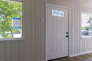 1014 W 19th Ave, Gary, IN 46407 - Photo 5