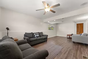 4176 Thornhill Dr, Crown Point, IN 46307 - Photo 21