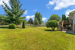 4176 Thornhill Dr, Crown Point, IN 46307 - Photo 27
