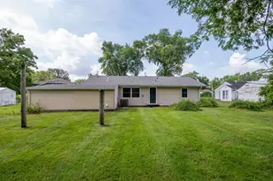 3138 W 45th Ave, Gary, IN 46408 - Photo 23