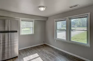 3138 W 45th Ave, Gary, IN 46408 - Photo 13