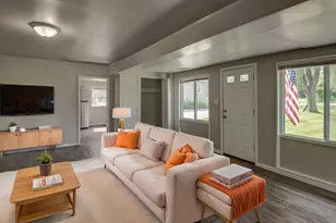 3138 W 45th Ave, Gary, IN 46408 - Photo 9