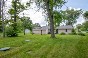 3138 W 45th Ave, Gary, IN 46408 - Photo 5
