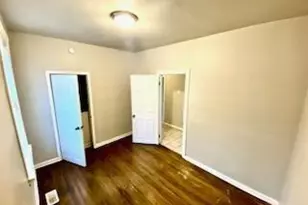 4446 Madison St, Gary, IN 46408 - Photo 5