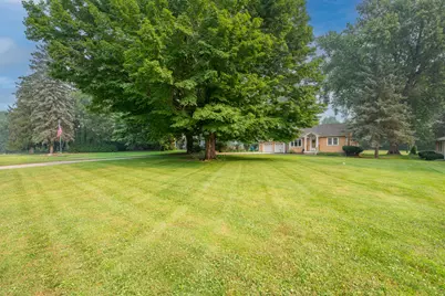 2168 W 18th Street, La Porte, IN 46350 - Photo 5