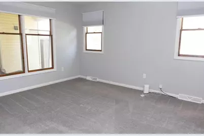 4040 Kingsway Drive, Crown Point, IN 46307 - Photo 7