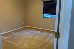 911 Penny Ct, Hobart, IN 46342 - Photo 21