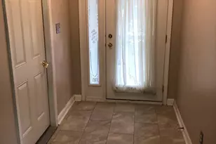 911 Penny Ct, Hobart, IN 46342 - Photo 17