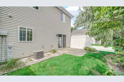 911 Penny Court, Hobart, IN 46342 - Photo 23